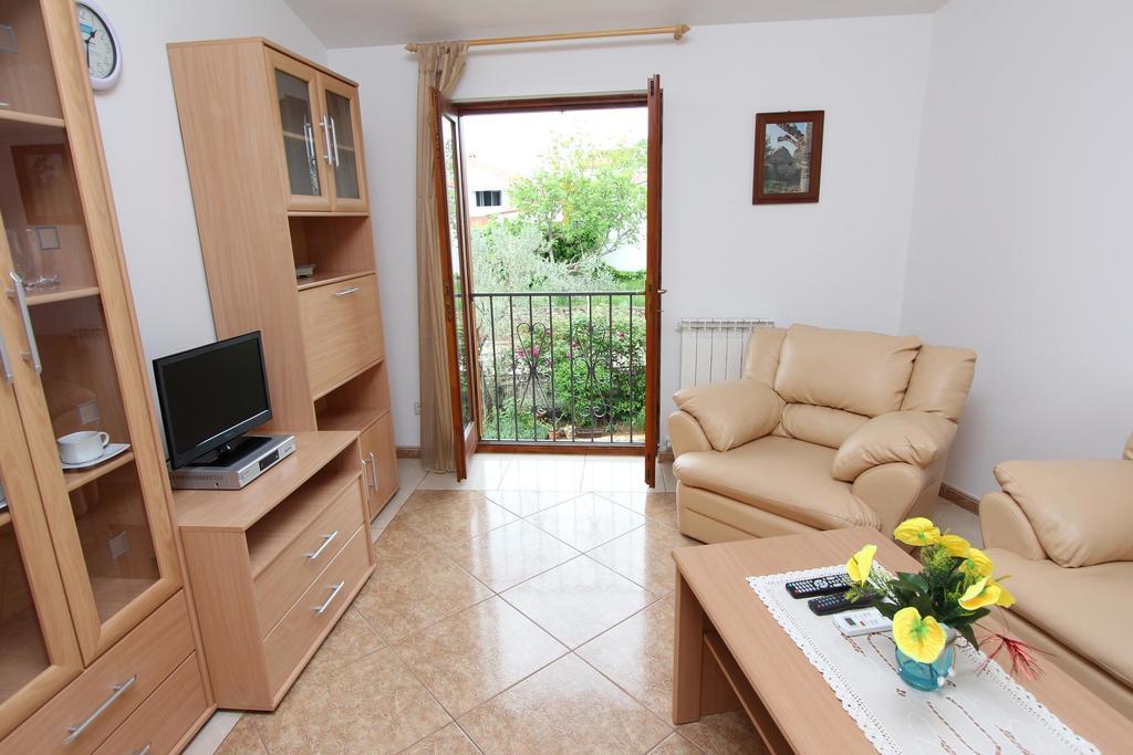 Guest House Liliana Ρόβινι Δωμάτιο φωτογραφία