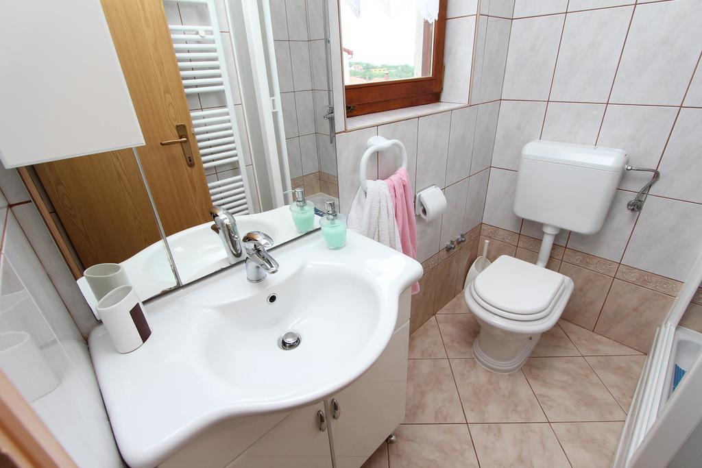 Guest House Liliana Ρόβινι Δωμάτιο φωτογραφία